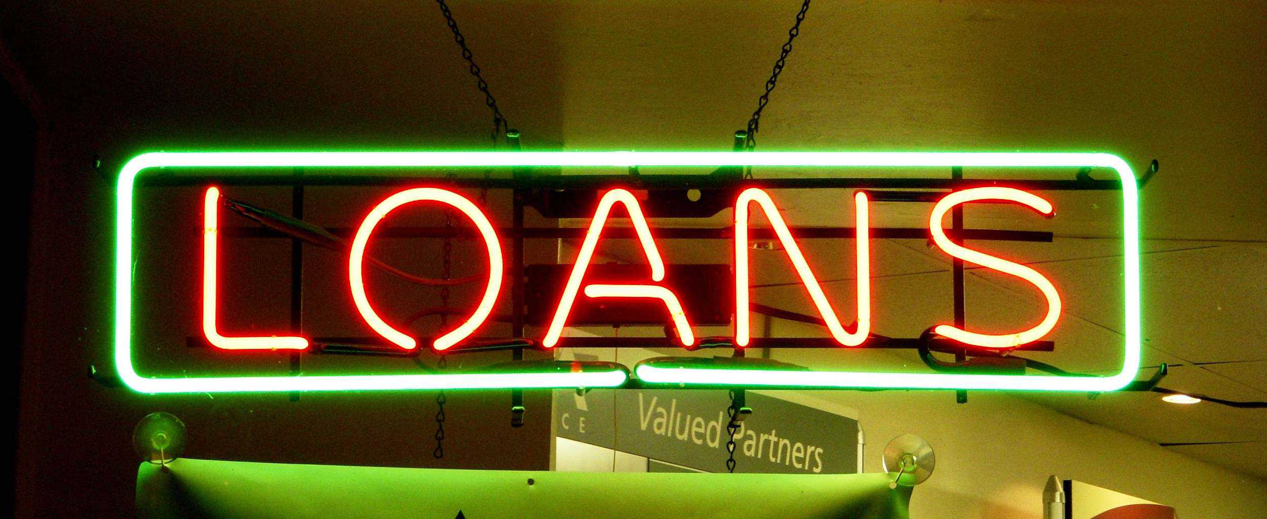 Locals Trust Phoenix Title Loans for the Loans they need